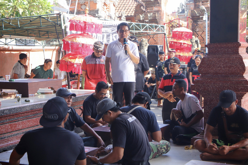 Sekda Adi Arnawa Buka Turnamen Ceki Sekaa Gong Gurnita Wali Purna